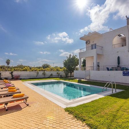 Amazing Villa Chrysanthi With Private Pool In Heraklion Epano Vathia エクステリア 写真