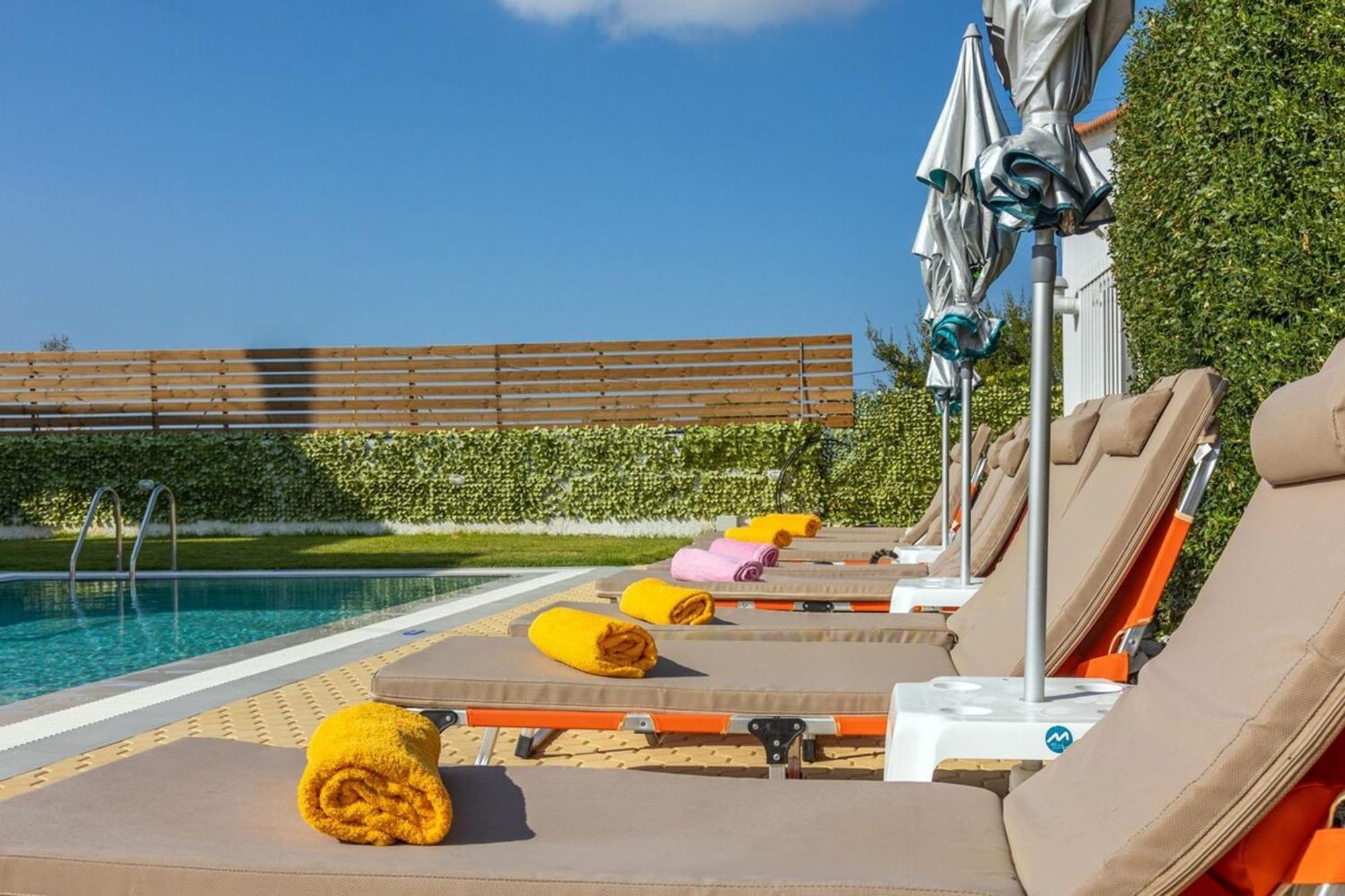 Amazing Villa Chrysanthi With Private Pool In Heraklion Epano Vathia エクステリア 写真