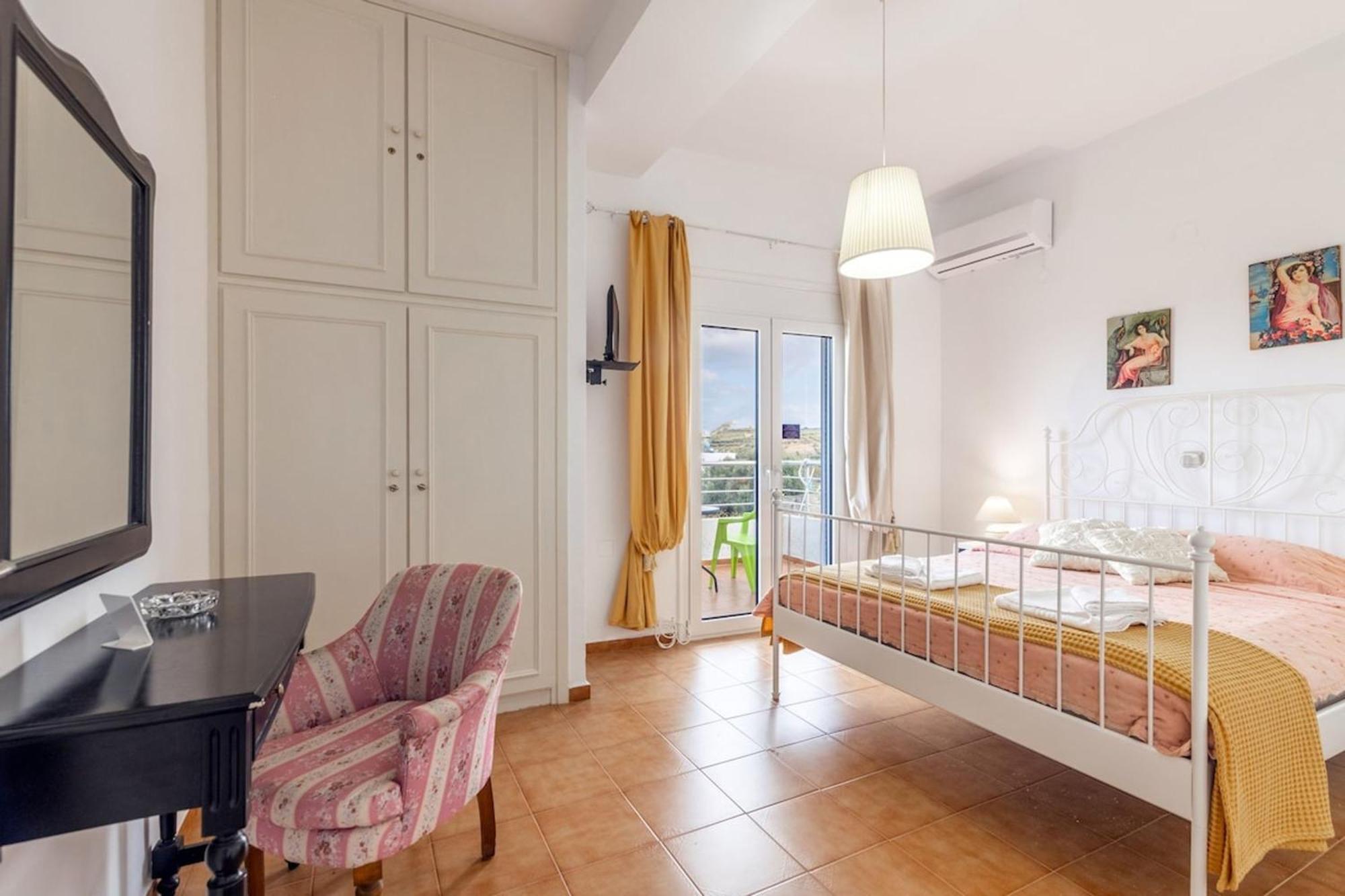 Amazing Villa Chrysanthi With Private Pool In Heraklion Epano Vathia エクステリア 写真