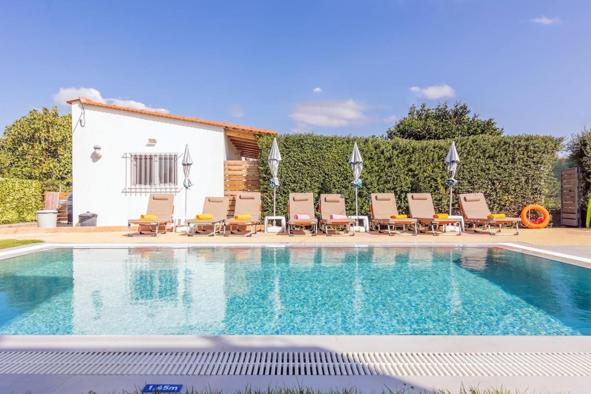Amazing Villa Chrysanthi With Private Pool In Heraklion Epano Vathia エクステリア 写真
